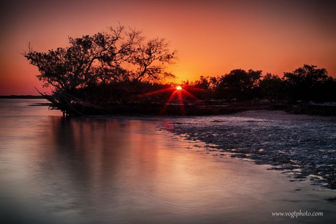 20130413-Clubhouse Beach Sunburst-01-w